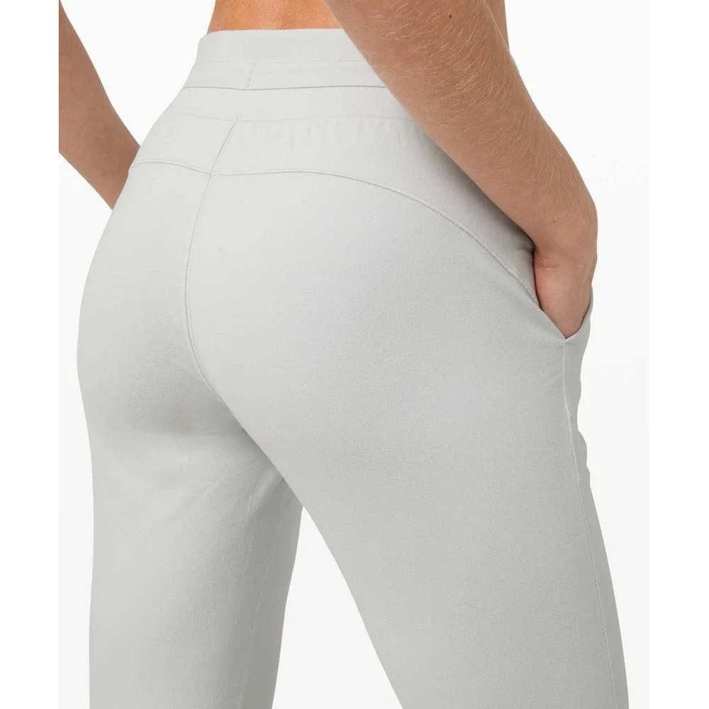 Lululemon Ready To Rulu Pant Green fern Women's‎ Size 4